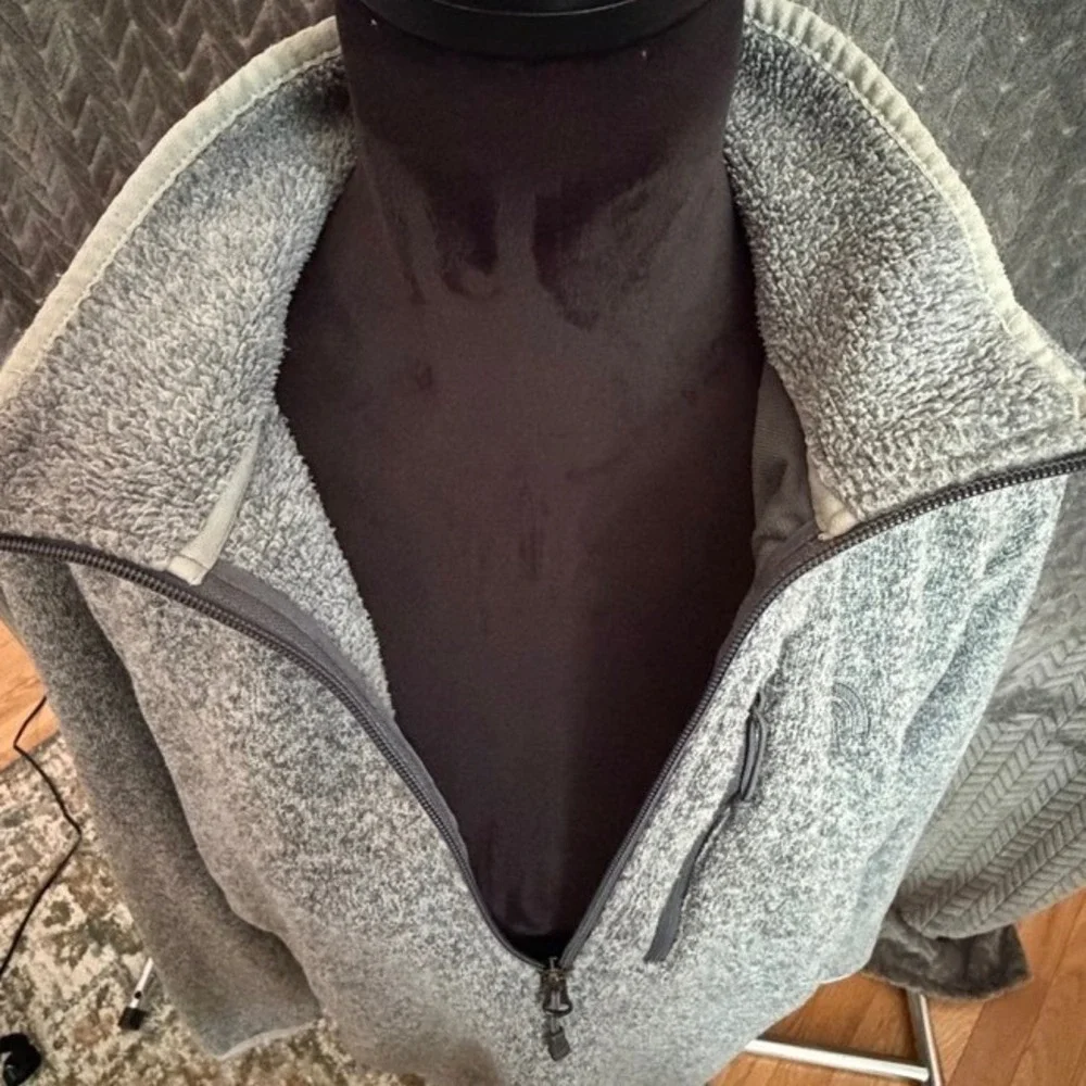 The North Face‎ 1/4 Zip Fleece Pullover